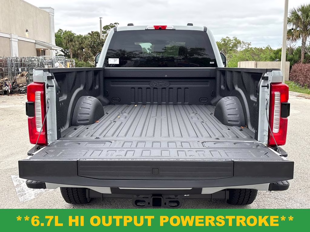 2026 Avalanche Ford Super Duty F-250 SRW XLT 4X4 Truck