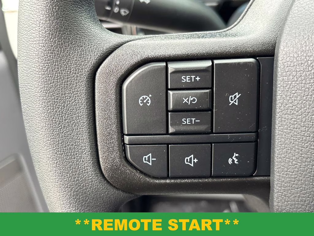 2026 Avalanche Ford Super Duty F-250 SRW XLT 4X4 Truck