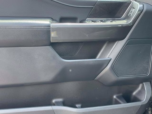 2023 Agate Black Metallic Ford F-150 XLT 4X4 Truck