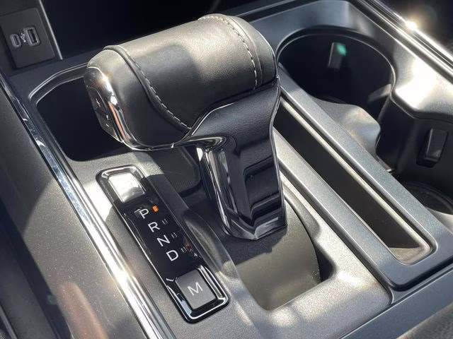 2023 Agate Black Metallic Ford F-150 XLT 4X4 Truck