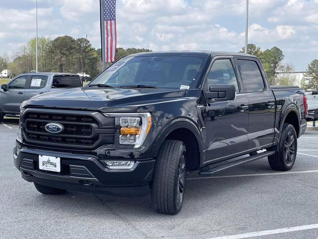 2023 Agate Black Metallic Ford F-150 XLT 4X4 Truck