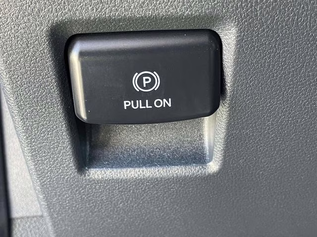 2023 Gray Metallic Ford F-150 XLT 4X4 Truck