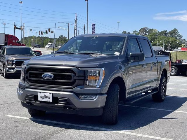 2023 Gray Metallic Ford F-150 XLT 4X4 Truck
