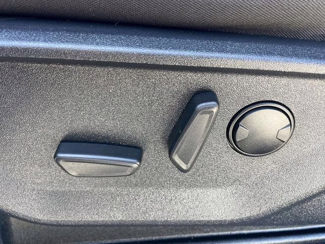 2023 Gray Metallic Ford F-150 XLT 4X4 Truck