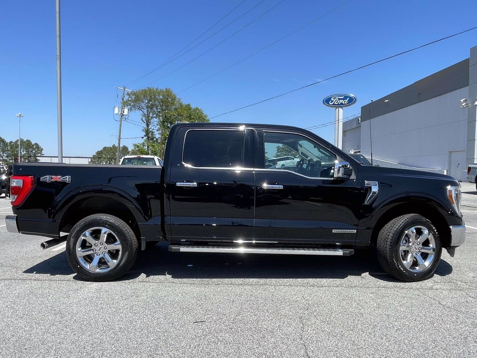 2023 Black Metallic Ford F-150 Lariat 4X4 Truck