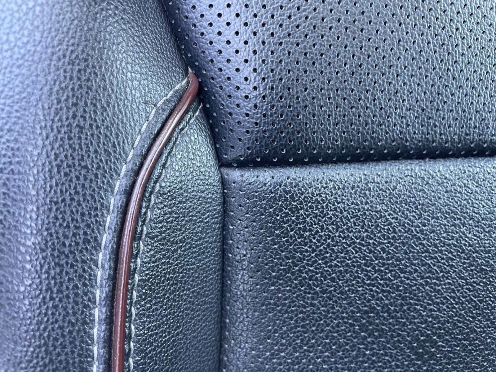 2023 Black Metallic Ford F-150 Lariat 4X4 Truck