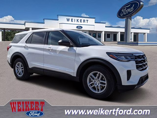 2026 Star White Metallic Tri-Coat Ford Explorer Active RWD SUV