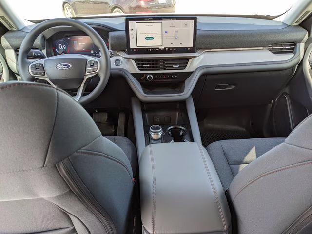 2026 Star White Metallic Tri-Coat Ford Explorer Active RWD SUV