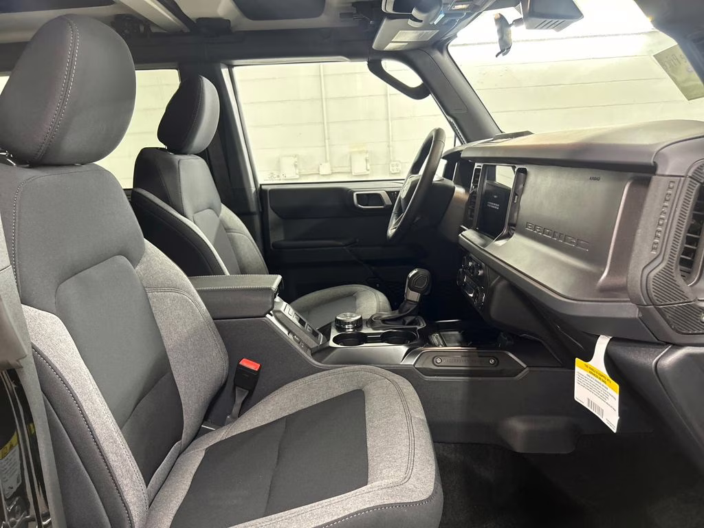 2026 SHADOW BLACK Ford Bronco Big Bend 4X4 SUV