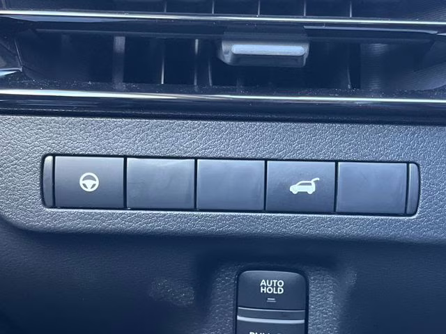 2025 Everest White Pearl Tricoat Nissan Murano SV AWD SUV