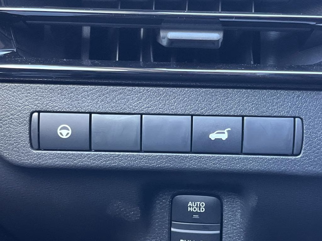 2025 Everest White Pearl Tricoat Nissan Murano SV AWD SUV