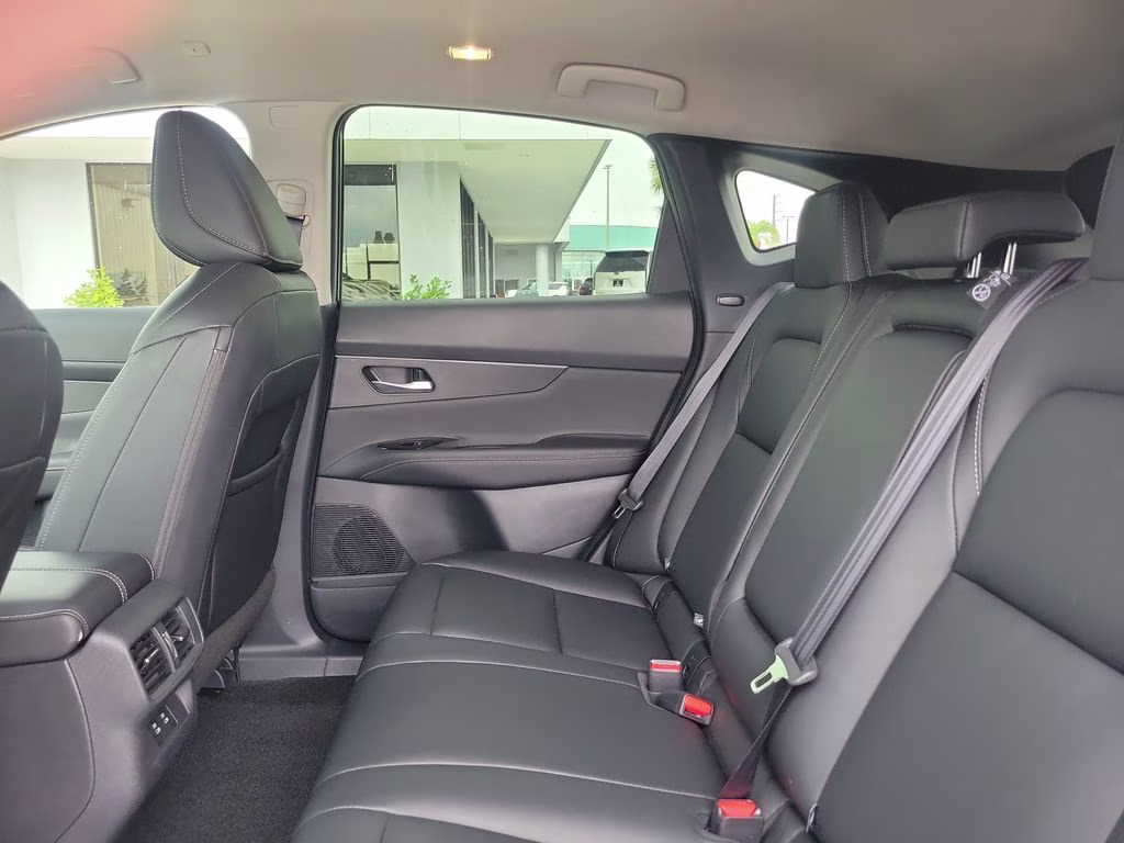 2025 Everest White Pearl Tricoat Nissan Murano SV AWD SUV