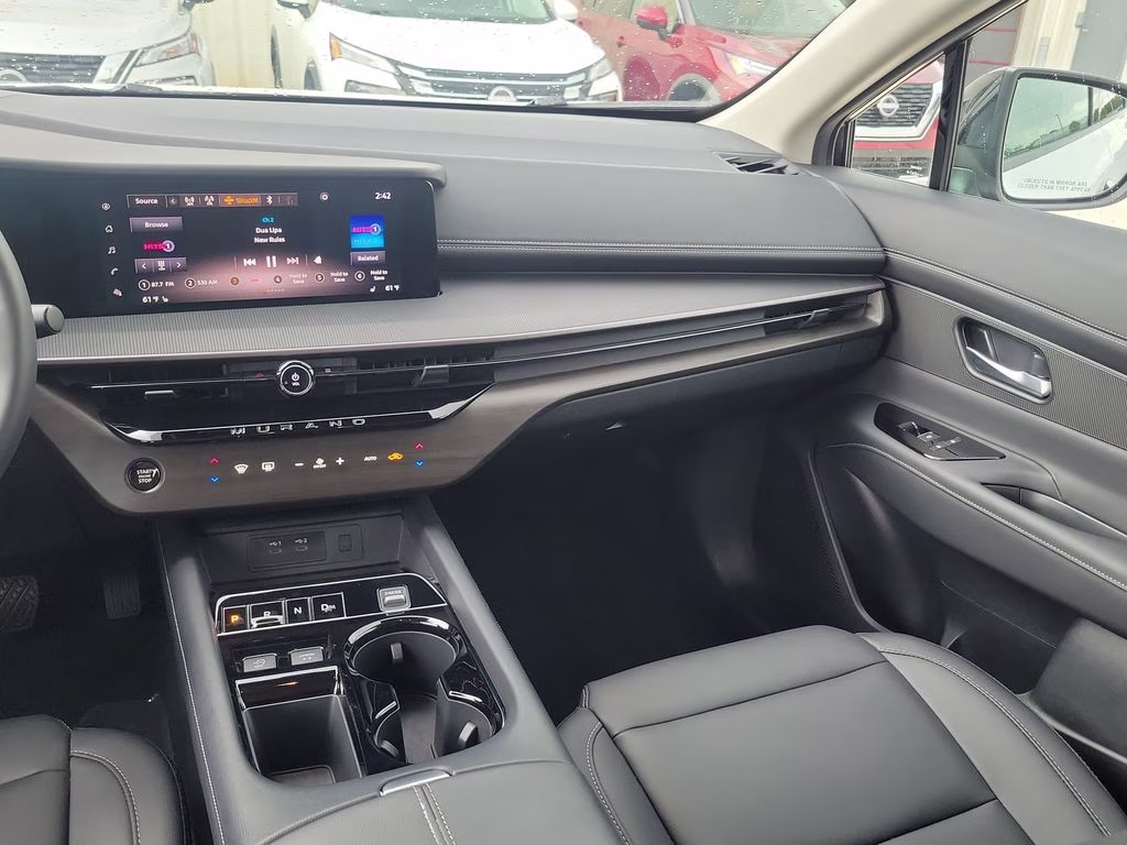 2025 Everest White Pearl Tricoat Nissan Murano SV AWD SUV