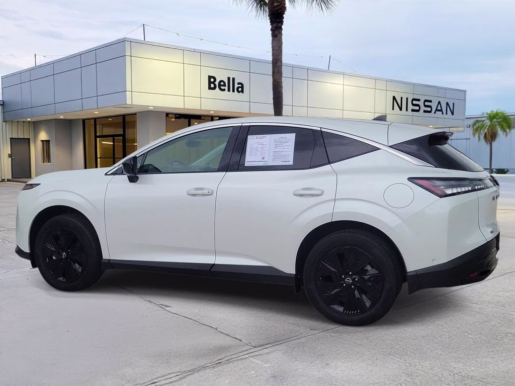 2025 Everest White Pearl Tricoat Nissan Murano SV AWD SUV