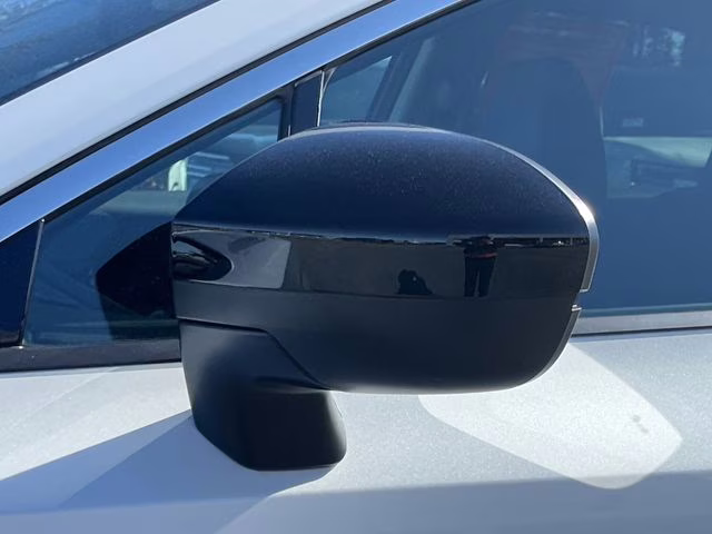 2025 Everest White Pearl Tricoat Nissan Murano SV AWD SUV