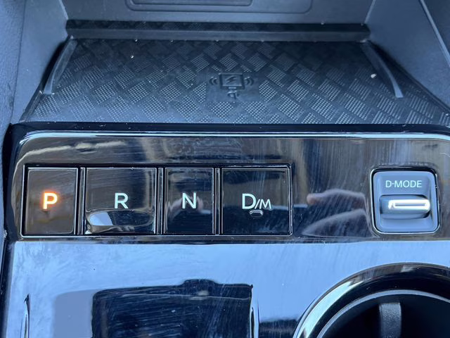 2025 Everest White Pearl Tricoat Nissan Murano SV AWD SUV