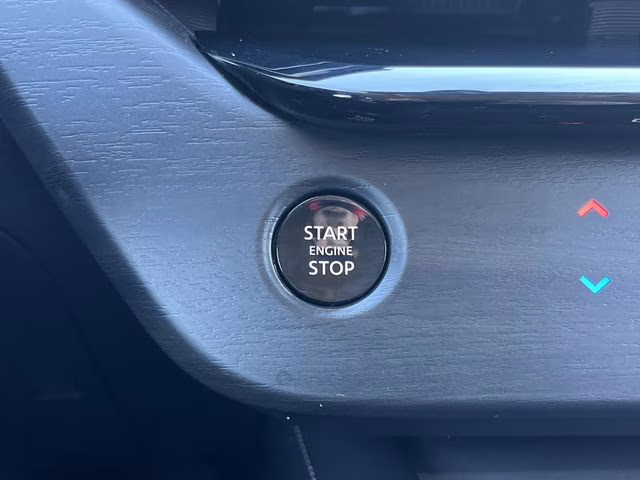 2025 Everest White Pearl Tricoat Nissan Murano SV AWD SUV