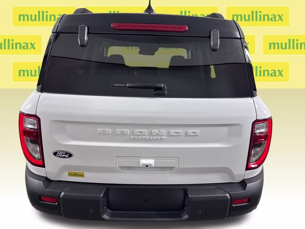 2026 Oxford White Ford Bronco Sport Outer Banks 4X4 SUV