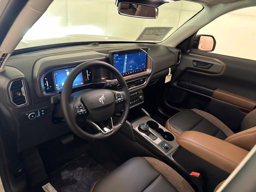 2026 Oxford White Ford Bronco Sport Outer Banks 4X4 SUV