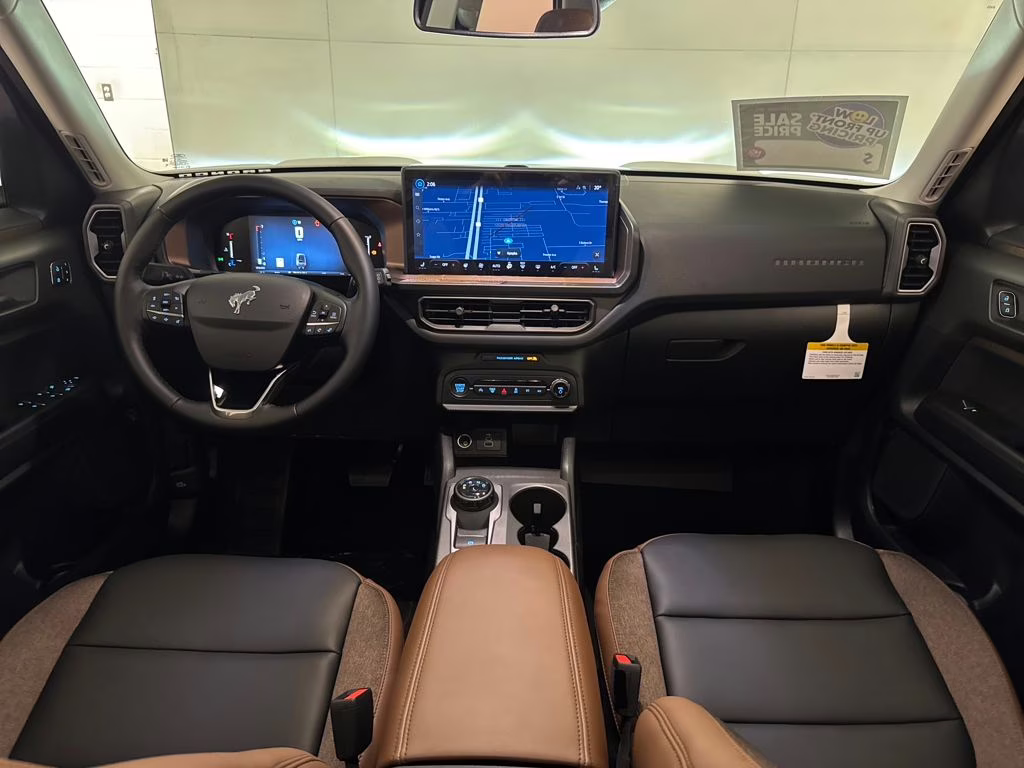 2026 Oxford White Ford Bronco Sport Outer Banks 4X4 SUV