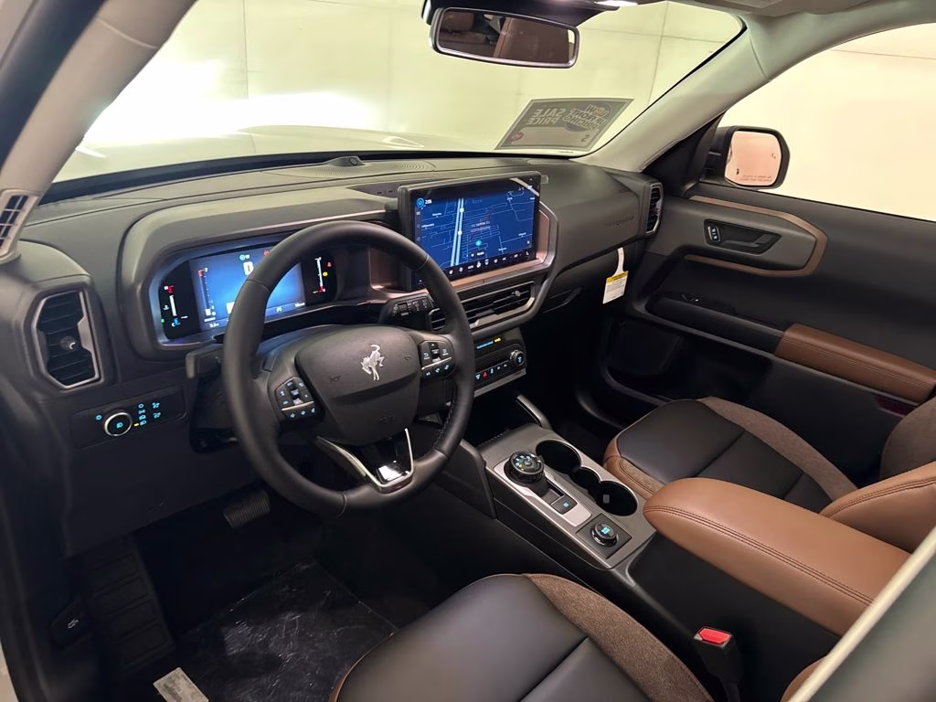 2026 Oxford White Ford Bronco Sport Outer Banks 4X4 SUV