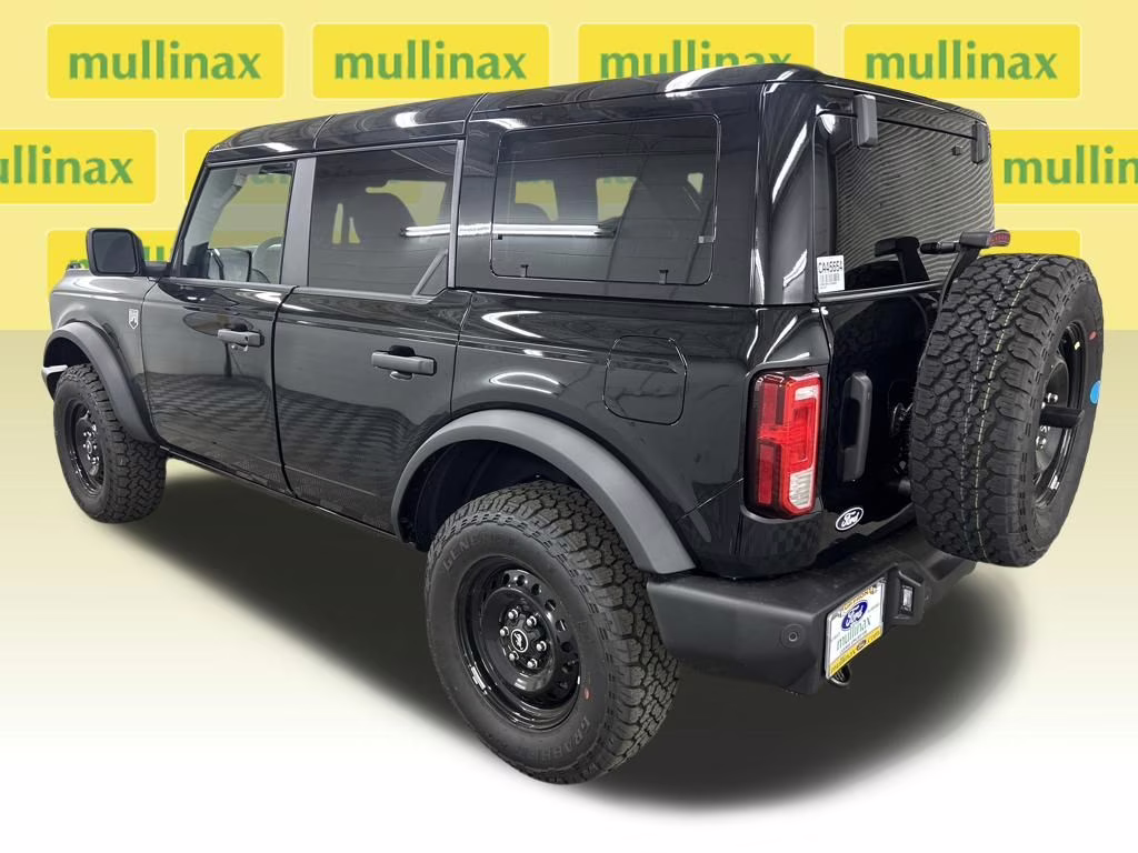2026 SHADOW BLACK Ford Bronco Big Bend 4X4 SUV