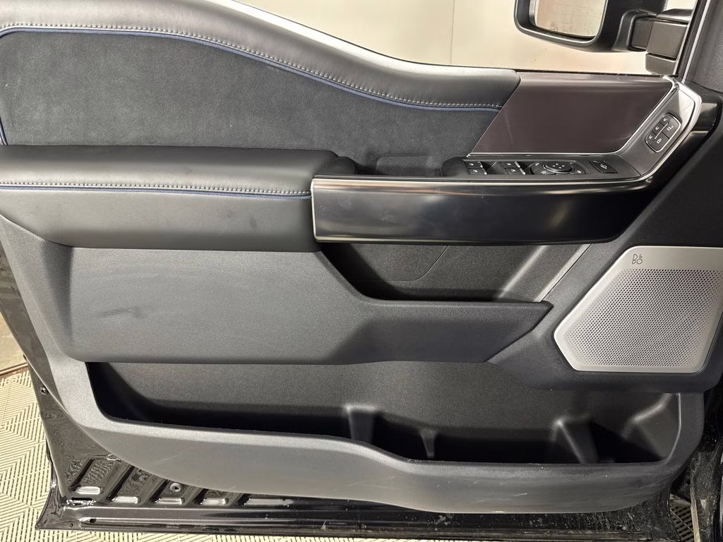 2026 Agate Black Metallic Ford Super Duty F-250 SRW Platinum 4X4 Truck