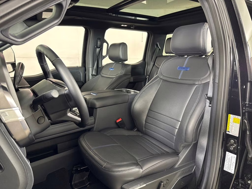 2026 Agate Black Metallic Ford Super Duty F-250 SRW Platinum 4X4 Truck