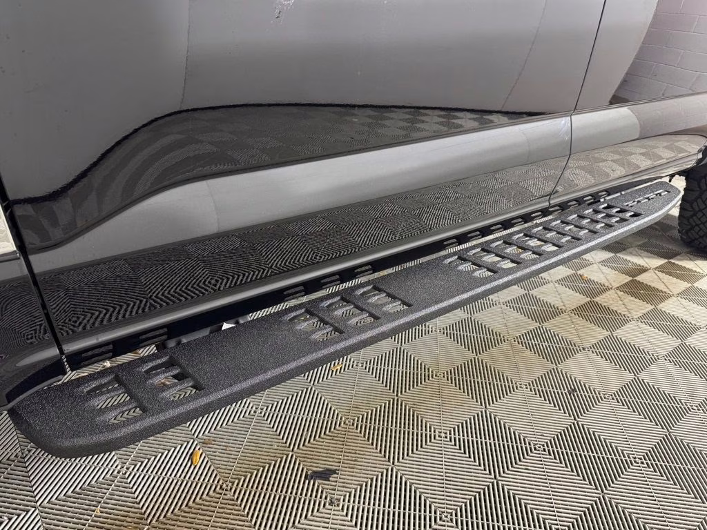 2026 Agate Black Metallic Ford Super Duty F-250 SRW XLT TREMOR 4X4 Truck