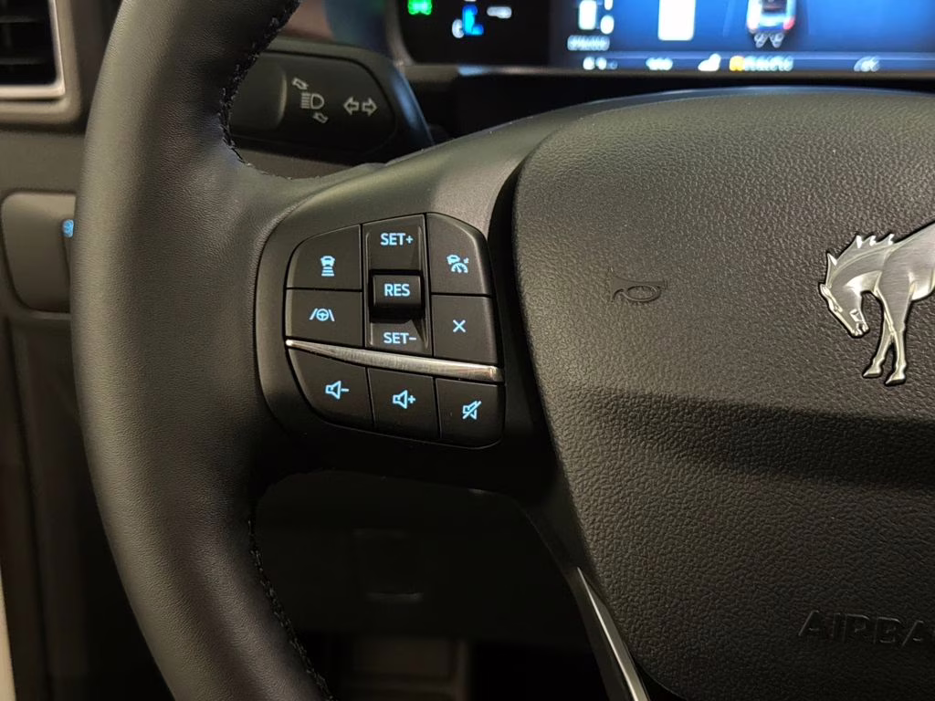 2026 Oxford White Ford Bronco Sport Outer Banks 4X4 SUV