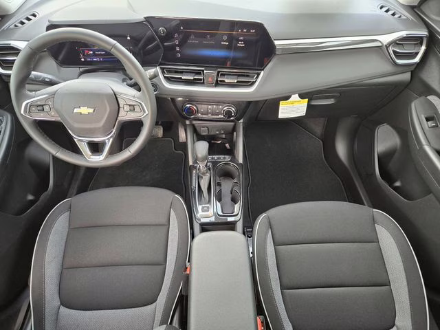 2026 Summit White Chevrolet Trailblazer LT AWD SUV