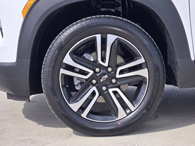2026 Summit White Chevrolet Trailblazer LT AWD SUV