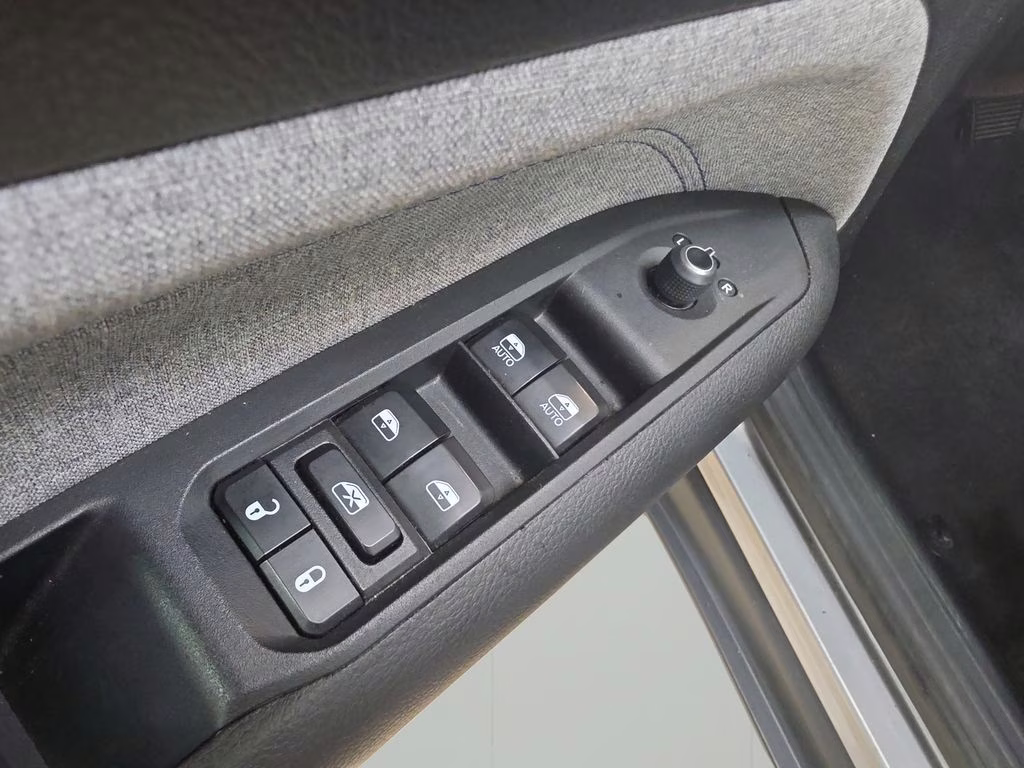 2024 Jeep Compass Latitude 4X4 SUV