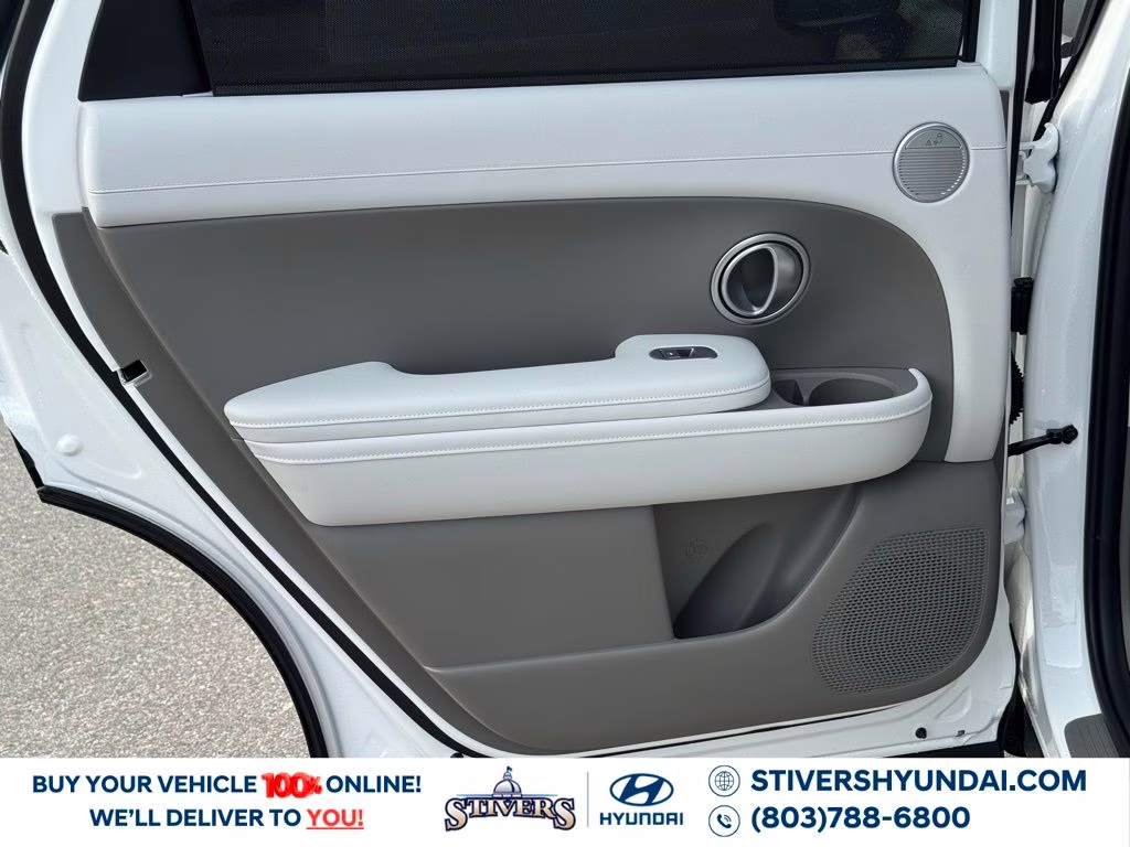 2026 Creamy White Pearl Hyundai Palisade SEL FWD SUV