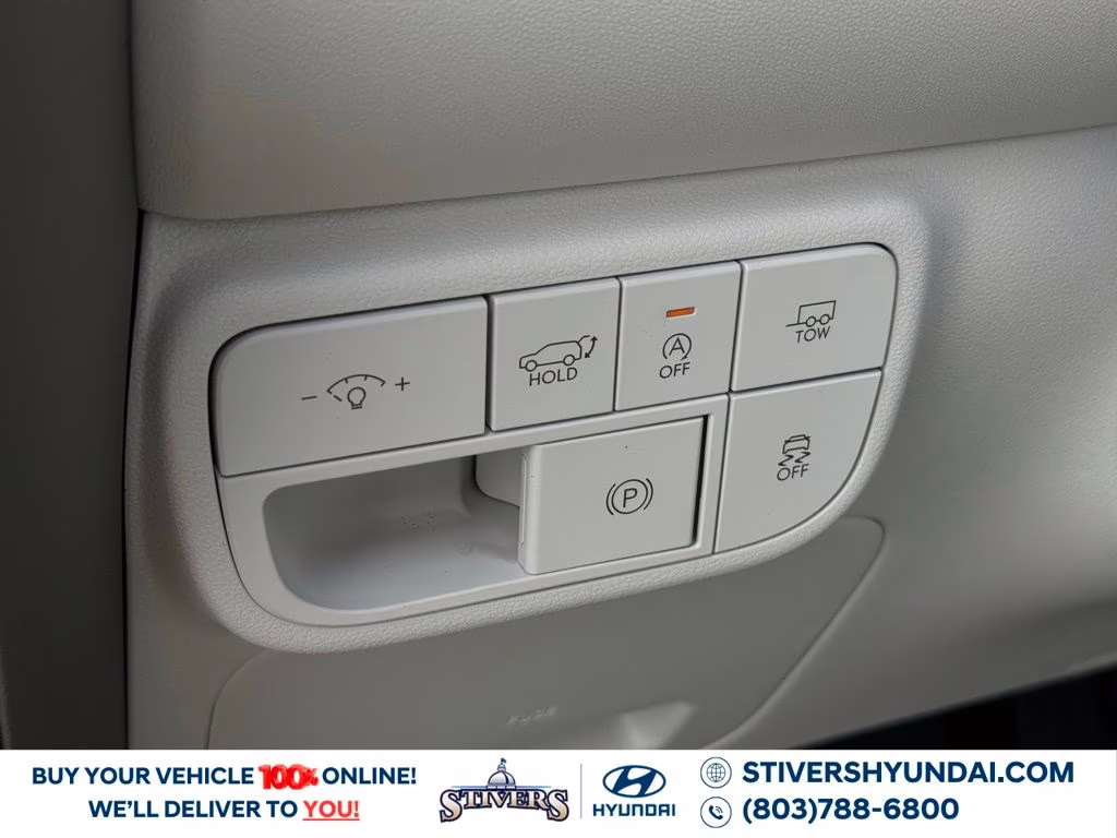 2026 Creamy White Pearl Hyundai Palisade SEL FWD SUV