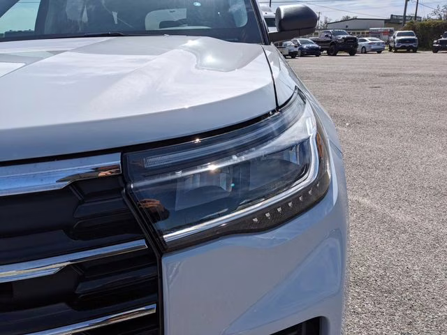 2026 Space White Metallic Ford Explorer Active RWD SUV