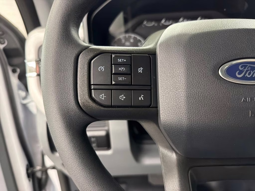 2026 OXFORD WHITE Ford Super Duty F-250 SRW XL 4X4 Truck