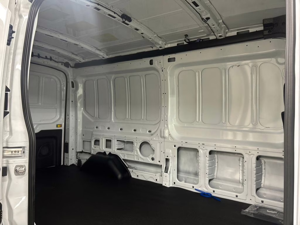2026 OXFORD WHITE Ford Transit-250 Base RWD Van