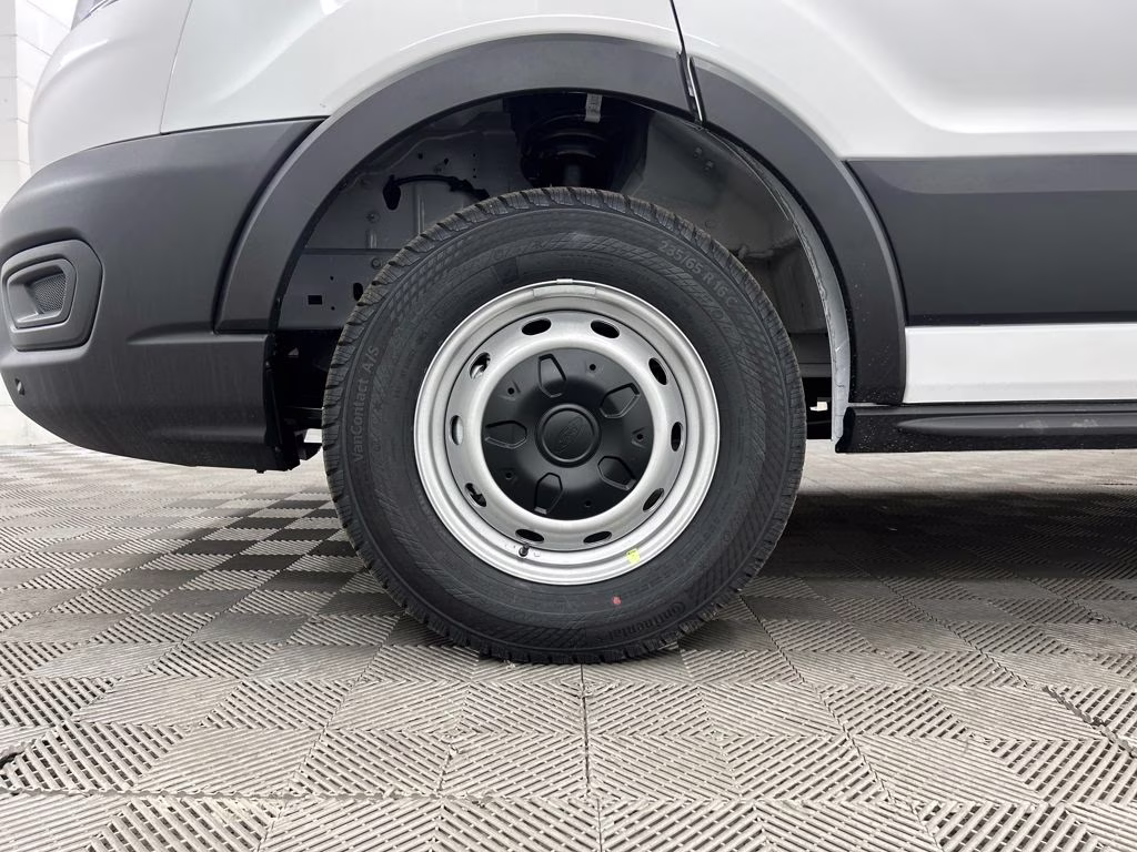 2026 OXFORD WHITE Ford Transit-250 XL RWD Van