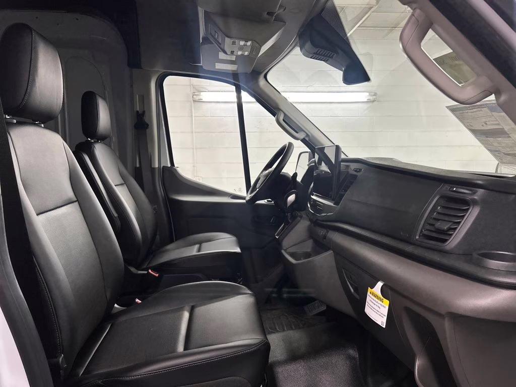 2026 OXFORD WHITE Ford Transit-250 Base RWD Van