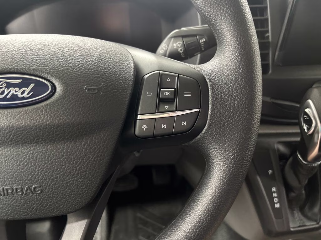 2026 OXFORD WHITE Ford Transit-250 XL RWD Van