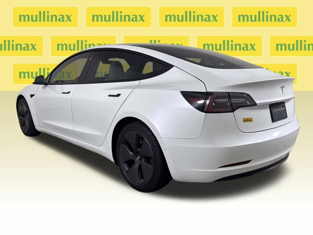 2021 Pearl White Multi-Coat Tesla Model 3 Standard Range Plus RWD Sedan