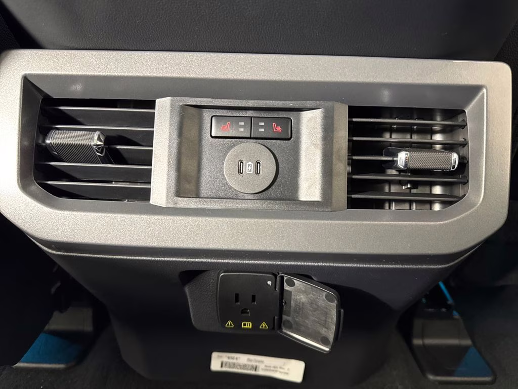 2026 Avalanche Ford Super Duty F-250 SRW Lariat 4X4 Truck