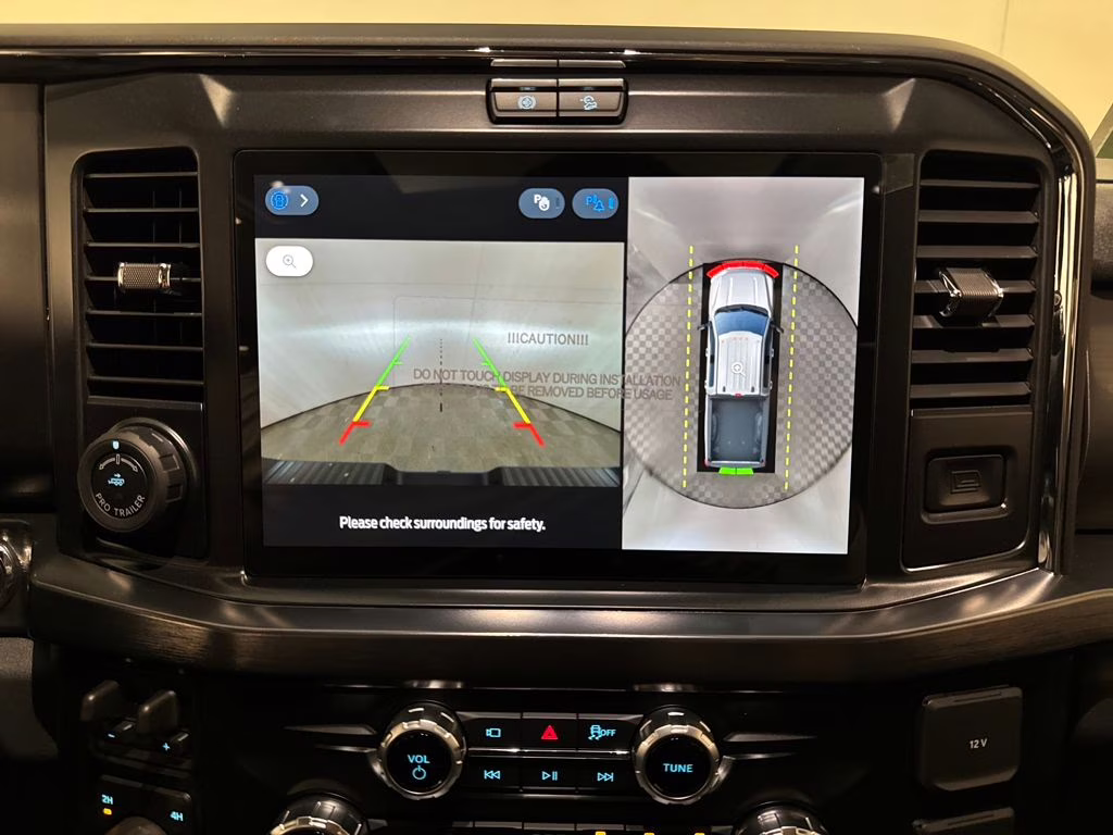 2026 Avalanche Ford Super Duty F-250 SRW Lariat 4X4 Truck