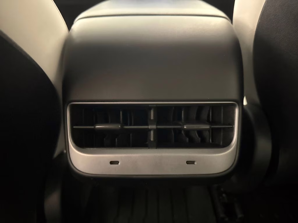 2021 Pearl White Multi-Coat Tesla Model 3 Standard Range Plus RWD Sedan