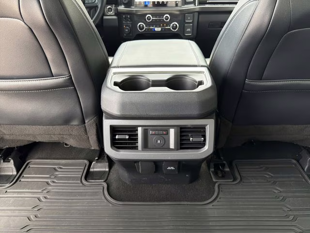 2023 White Metallic Ford Super Duty F-250 SRW LARIAT 4X4 Truck