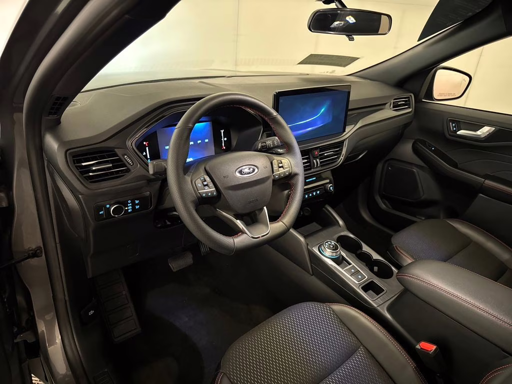 2025 Gray Metallic Ford Escape ST-Line FWD SUV