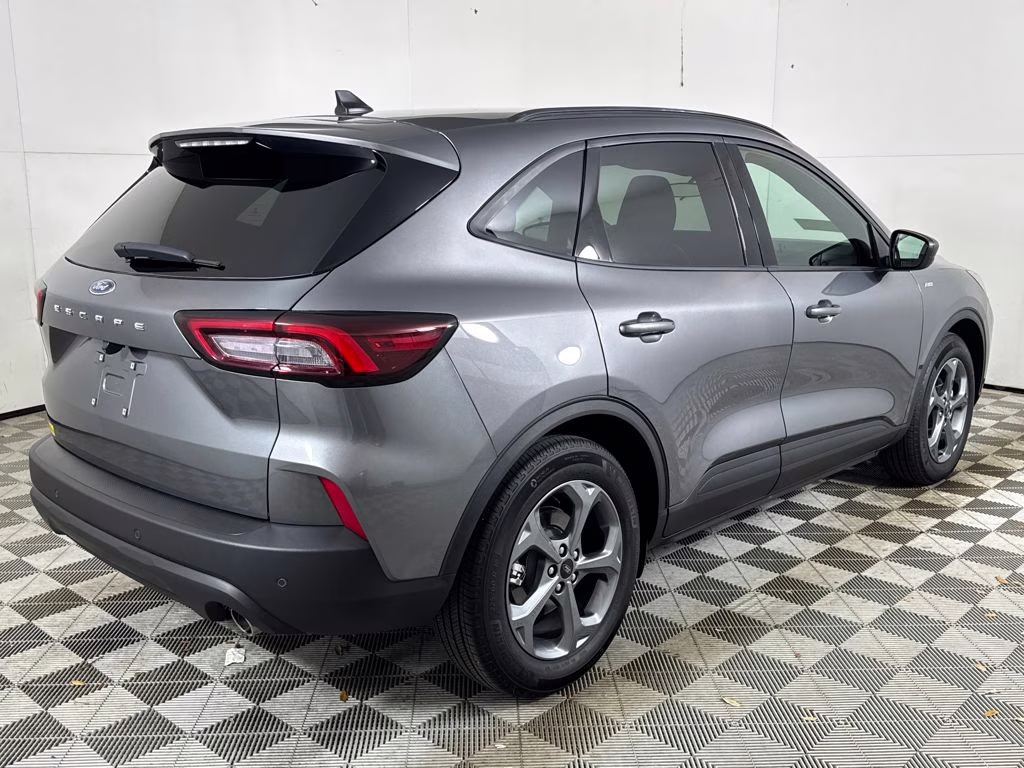 2025 Gray Metallic Ford Escape ST-Line FWD SUV