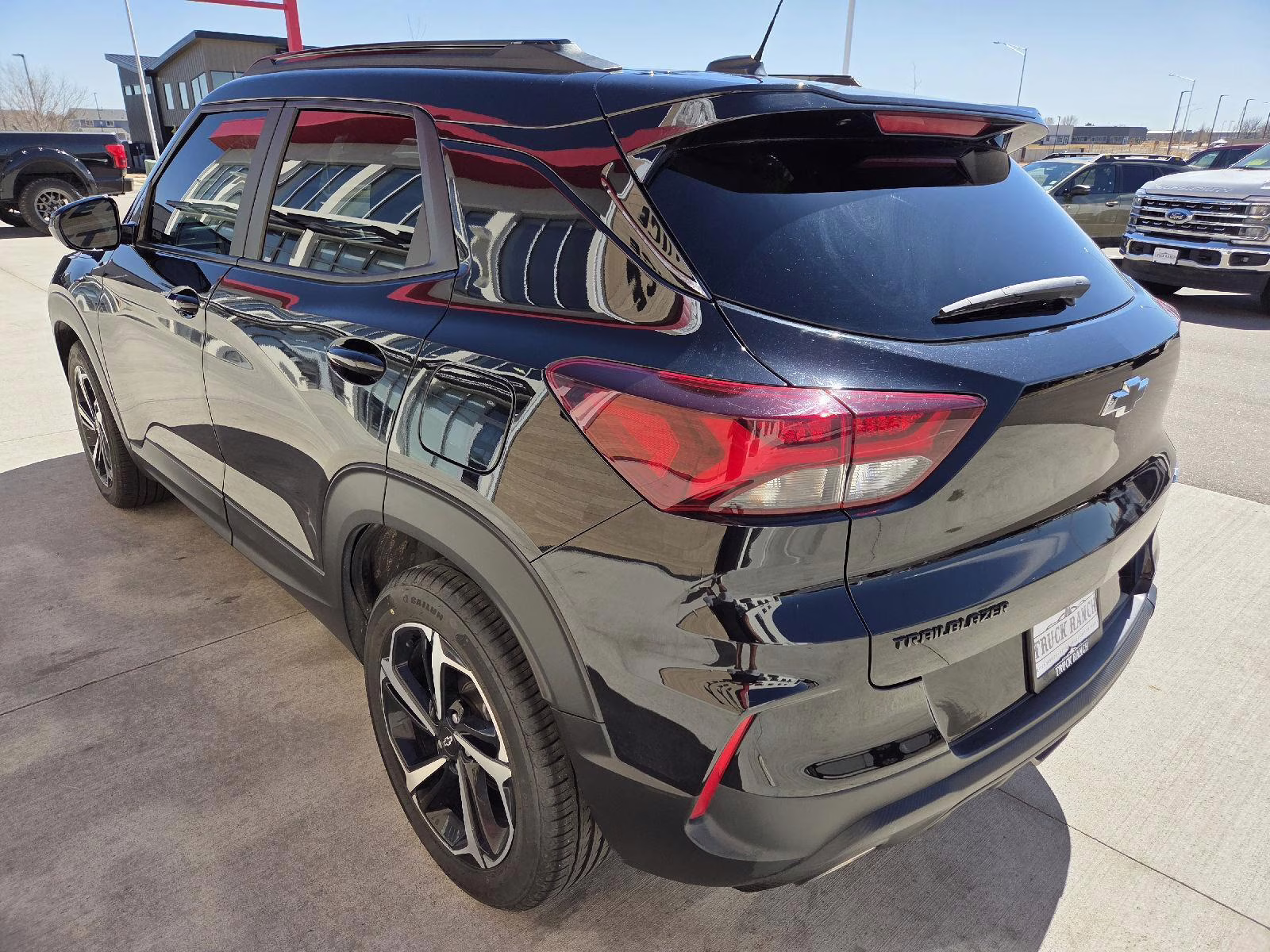 2023 Mosaic Black Metallic Chevrolet Trailblazer RS FWD SUV