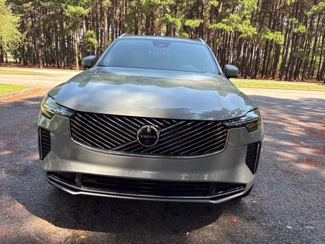 2026 Vapour Grey Volvo XC90 B6 Plus 7-Seater AWD SUV
